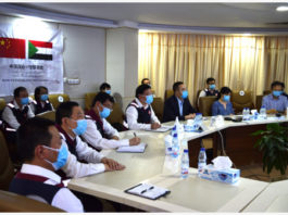 KHARTOUM, June 7, 2020 (Xinhua) -- Members of the Chinese medical expert team attend a video conference on prevention of the coronavirus with China's embassies in South Sudan, Mauritania and Morocco held in Khartoum, Sudan, on June 5, 2020. TO GO WITH "Chinese medical expert team in Sudan shares experience in COVID-19 prevention with Chinese doctors" (Xinhua/Ma Yichong)