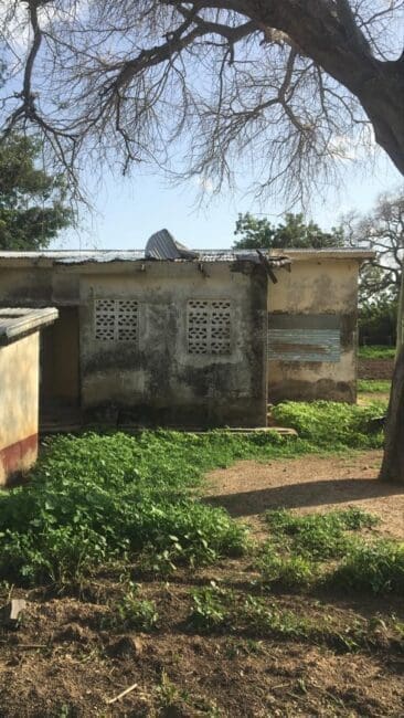 dilapidated school block