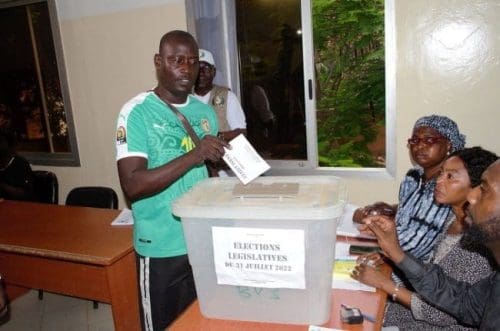 Senegalese go to the polls to elect representatives to National Assembly - Vimarsana News