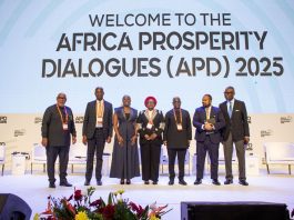 Antoinette Kwofie Rd From Left Chief Finance Officer Mtn Ghana In A Group Picture With Other Speakers